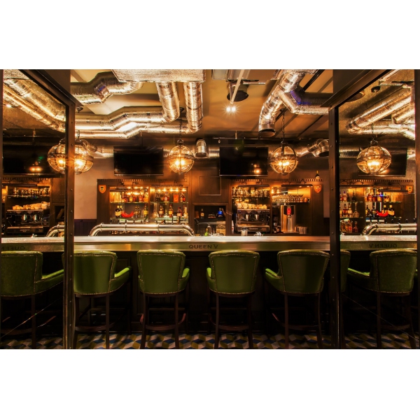 Ресторанный сервис бронирования столиков menu-rest.com - Интерьер ресторана "Queen V"