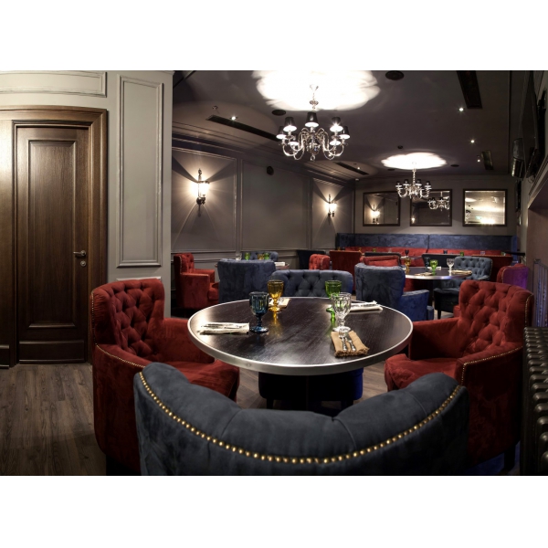 Ресторанный сервис бронирования столиков menu-rest.com - Интерьер ресторана "Queen V"