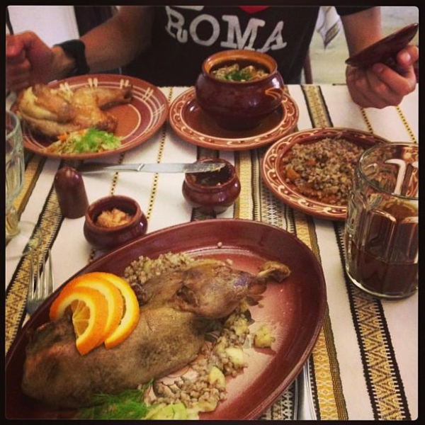 Ресторанный сервис бронирования столиков menu-rest.com - Интерьер ресторана "Тарас Бульба"