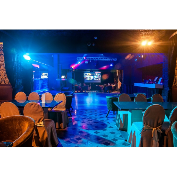 Ресторанный сервис бронирования столиков menu-rest.com - Интерьер ресторана "MONACO BAR"