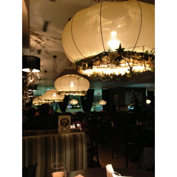 Ресторанный сервис бронирования столиков menu-rest.com - Интерьер ресторана "Bora Bora Cafe"