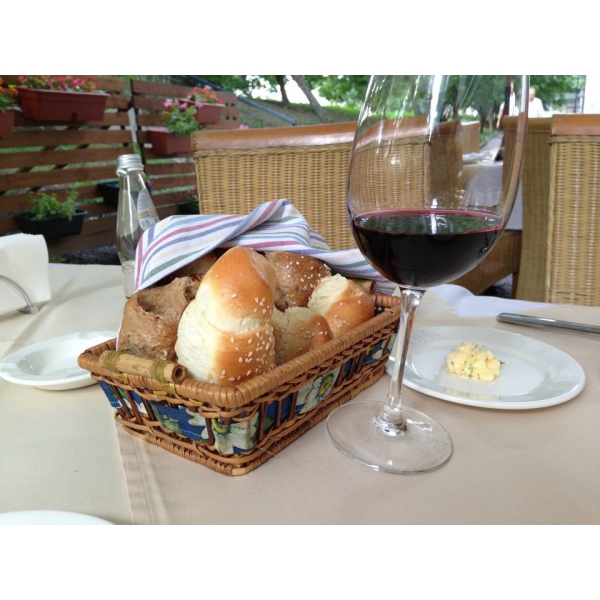 Ресторанный сервис бронирования столиков menu-rest.com - Интерьер ресторана "БоЭми"