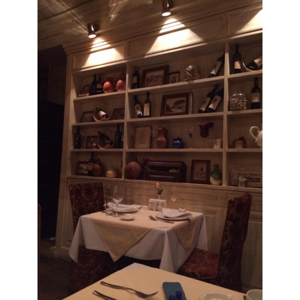 Ресторанный сервис бронирования столиков menu-rest.com - Интерьер ресторана "БоЭми"