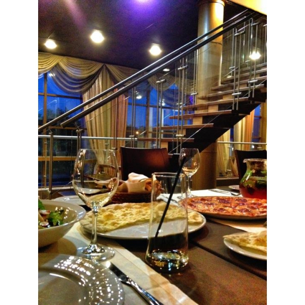 Ресторанный сервис бронирования столиков menu-rest.com - Интерьер ресторана "Pinocchio"