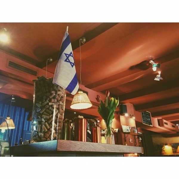 Ресторанный сервис бронирования столиков menu-rest.com - Интерьер ресторана "Образ жизни"