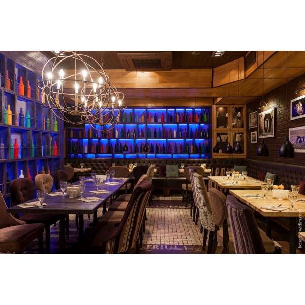 Ресторанный сервис бронирования столиков menu-rest.com - Интерьер ресторана "Lemoncello"