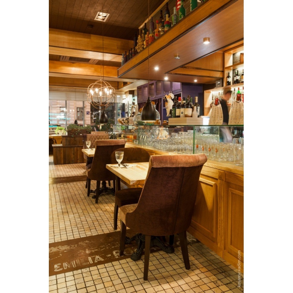 Ресторанный сервис бронирования столиков menu-rest.com - Интерьер ресторана "Lemoncello"