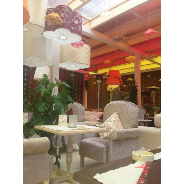 Ресторанный сервис бронирования столиков menu-rest.com - Интерьер ресторана "Коллекция food & chillout"