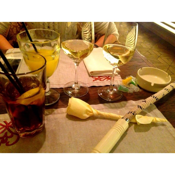 Ресторанный сервис бронирования столиков menu-rest.com - Интерьер ресторана "Коллекция food & chillout"