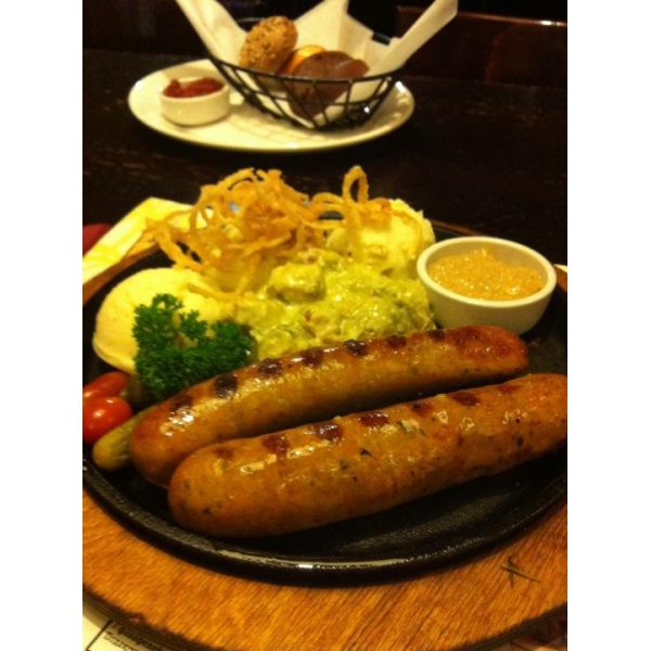 Ресторанный сервис бронирования столиков menu-rest.com - Интерьер ресторана "Колбасофф"