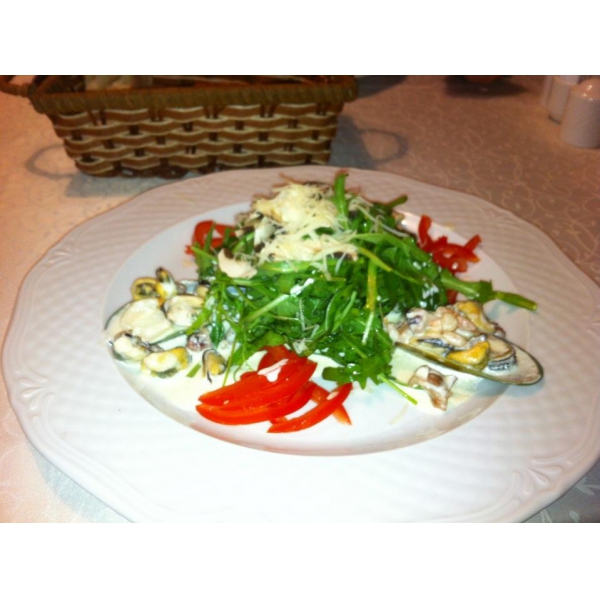 Ресторанный сервис бронирования столиков menu-rest.com - Интерьер ресторана "Баку Сити"