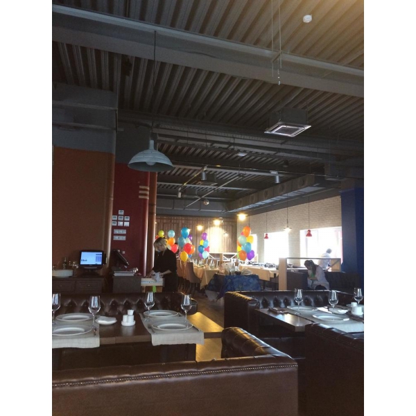 Ресторанный сервис бронирования столиков menu-rest.com - Интерьер ресторана "Costa La Familia"