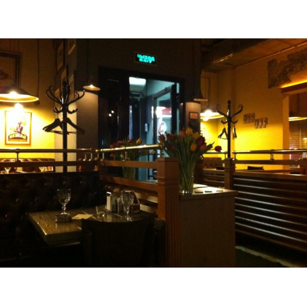 Ресторанный сервис бронирования столиков menu-rest.com - Интерьер ресторана "BB Grill"