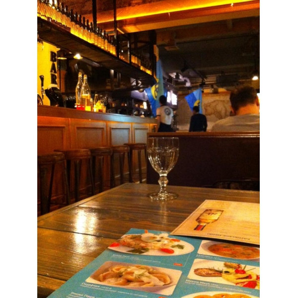 Ресторанный сервис бронирования столиков menu-rest.com - Интерьер ресторана "BB Grill"