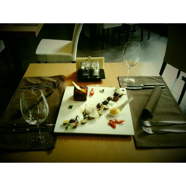 Ресторанный сервис бронирования столиков menu-rest.com - Интерьер ресторана "Груша"