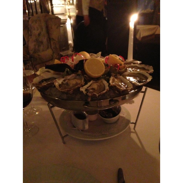 Ресторанный сервис бронирования столиков menu-rest.com - Интерьер ресторана "Паризьен"