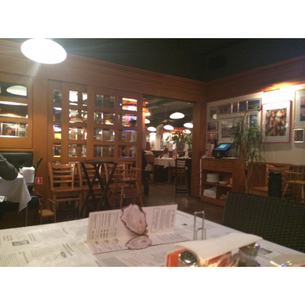 Ресторанный сервис бронирования столиков menu-rest.com - Интерьер ресторана "Филимонова и Янкель"