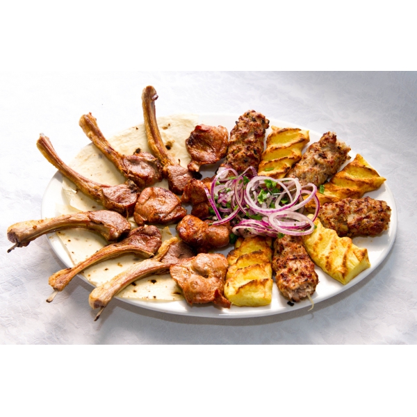 Ресторанный сервис бронирования столиков menu-rest.com - Интерьер ресторана "Шахин-Шах"