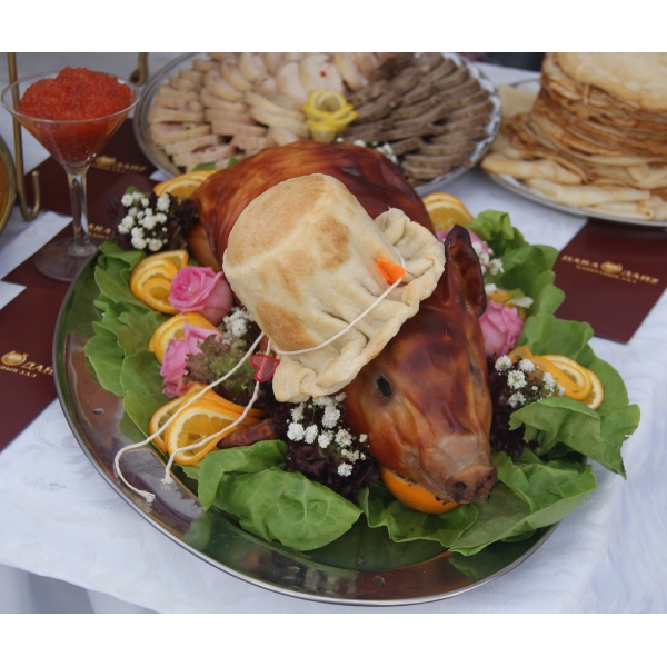 Ресторанный сервис бронирования столиков menu-rest.com - Интерьер ресторана "Шахин-Шах"