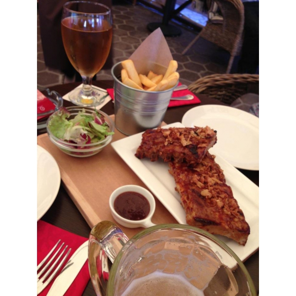 Ресторанный сервис бронирования столиков menu-rest.com - Интерьер ресторана "Beef & Beer"