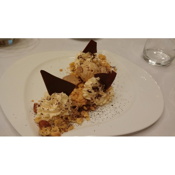 Ресторанный сервис бронирования столиков menu-rest.com - Интерьер ресторана "Пьяцца Росса"