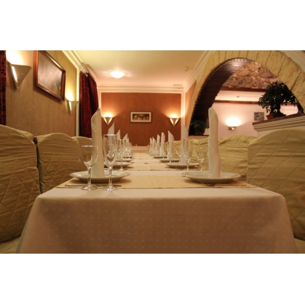 Ресторанный сервис бронирования столиков menu-rest.com - Интерьер ресторана "FLUTE"