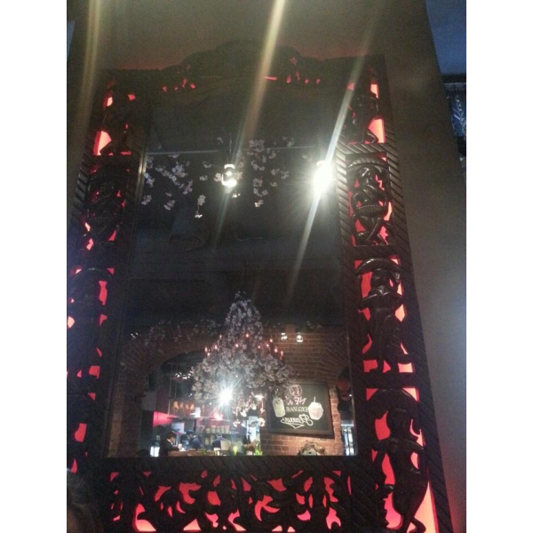 Ресторанный сервис бронирования столиков menu-rest.com - Интерьер ресторана "Roni"