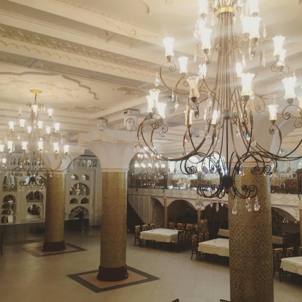 Ресторанный сервис бронирования столиков menu-rest.com - Интерьер ресторана "Белое золото"