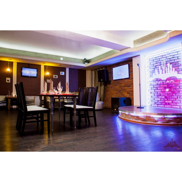 Ресторанный сервис бронирования столиков menu-rest.com - Интерьер ресторана "Квартал 96"