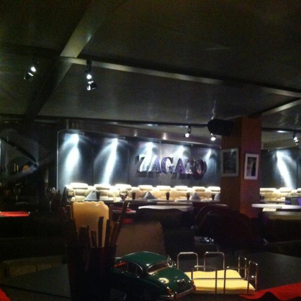 Ресторанный сервис бронирования столиков menu-rest.com - Интерьер ресторана "Zagato Moscow Space"