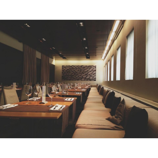 Ресторанный сервис бронирования столиков menu-rest.com - Интерьер ресторана "Golden Apple"