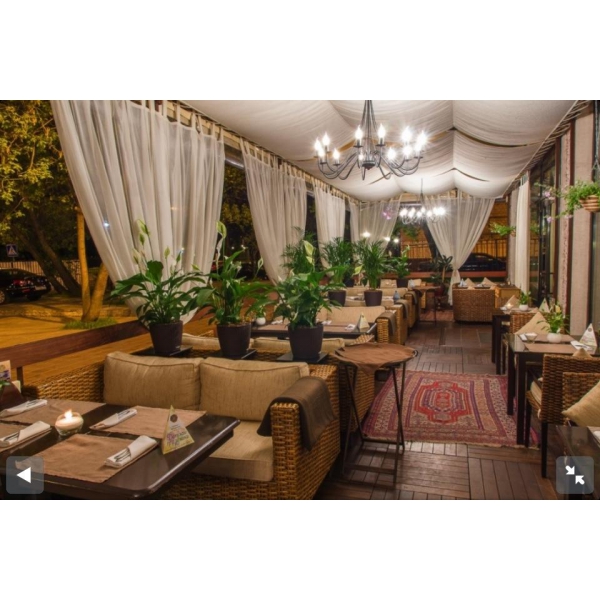 Ресторанный сервис бронирования столиков menu-rest.com - Интерьер ресторана "Навои"