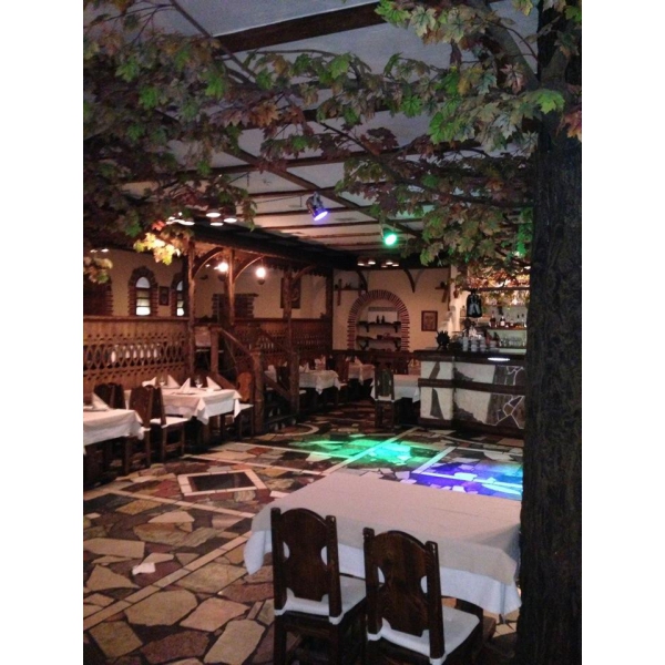 Ресторанный сервис бронирования столиков menu-rest.com - Интерьер ресторана "Имерети"