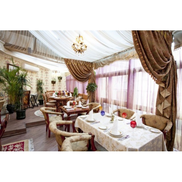 Ресторанный сервис бронирования столиков menu-rest.com - Интерьер ресторана "Gotinaza"