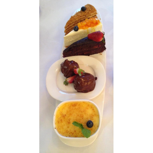 Ресторанный сервис бронирования столиков menu-rest.com - Интерьер ресторана "Дом 8А"