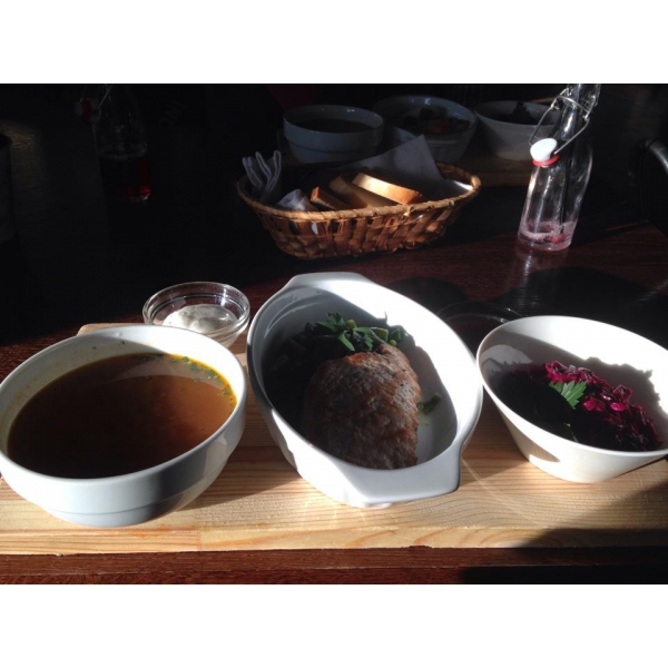 Ресторанный сервис бронирования столиков menu-rest.com - Интерьер ресторана "Рони Макарони"