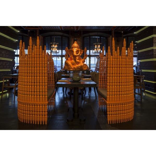 Ресторанный сервис бронирования столиков menu-rest.com - Интерьер ресторана "Black Thai"