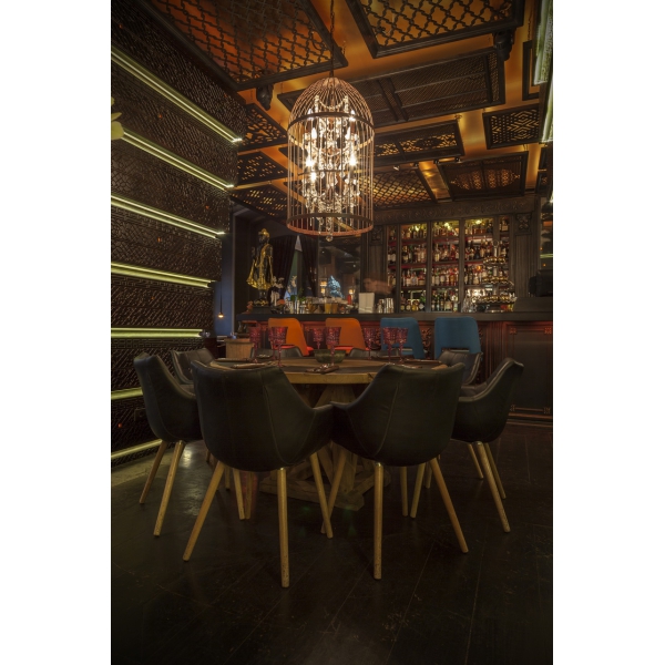 Ресторанный сервис бронирования столиков menu-rest.com - Интерьер ресторана "Black Thai"