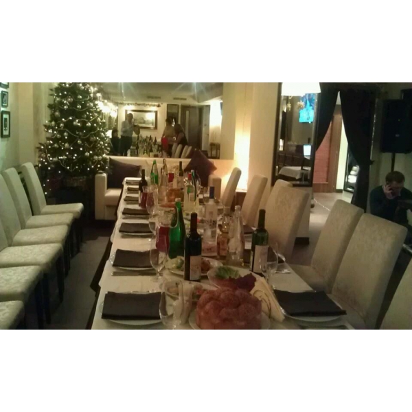 Ресторанный сервис бронирования столиков menu-rest.com - Интерьер ресторана "Югославия"