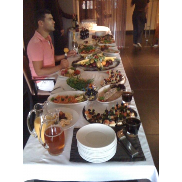 Ресторанный сервис бронирования столиков menu-rest.com - Интерьер ресторана "Чашки"