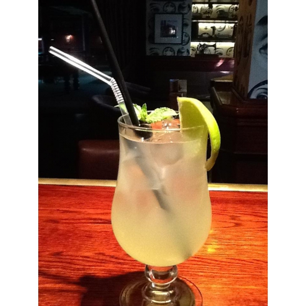 Ресторанный сервис бронирования столиков menu-rest.com - Интерьер ресторана "ParkHouse"