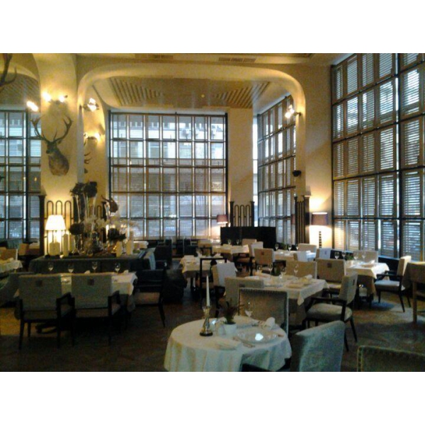 Ресторанный сервис бронирования столиков menu-rest.com - Интерьер ресторана "G.Graf"