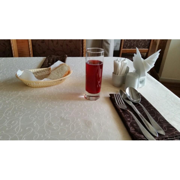 Ресторанный сервис бронирования столиков menu-rest.com - Интерьер ресторана "Новый Свет"