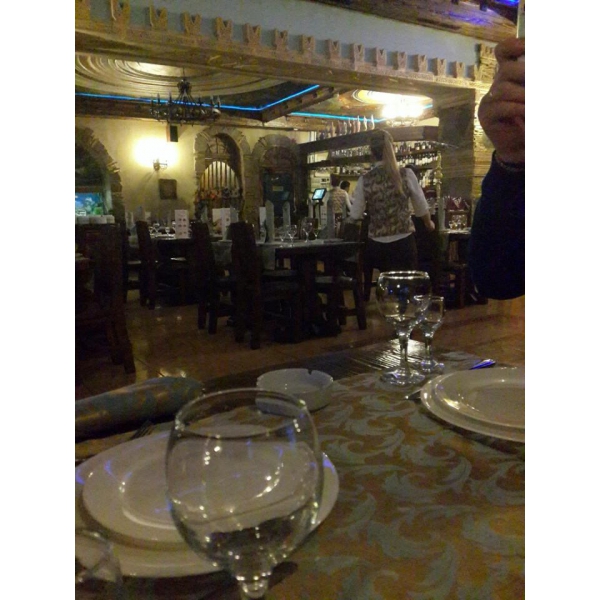 Ресторанный сервис бронирования столиков menu-rest.com - Интерьер ресторана "Водопад"