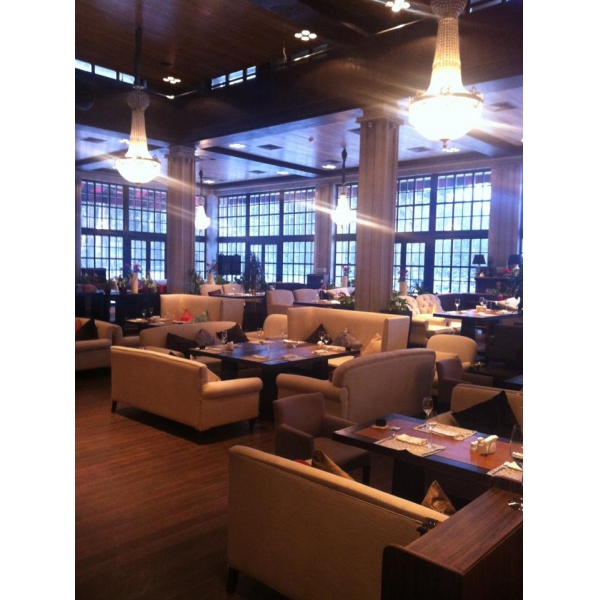 Ресторанный сервис бронирования столиков menu-rest.com - Интерьер ресторана "Шале-Берёзка"