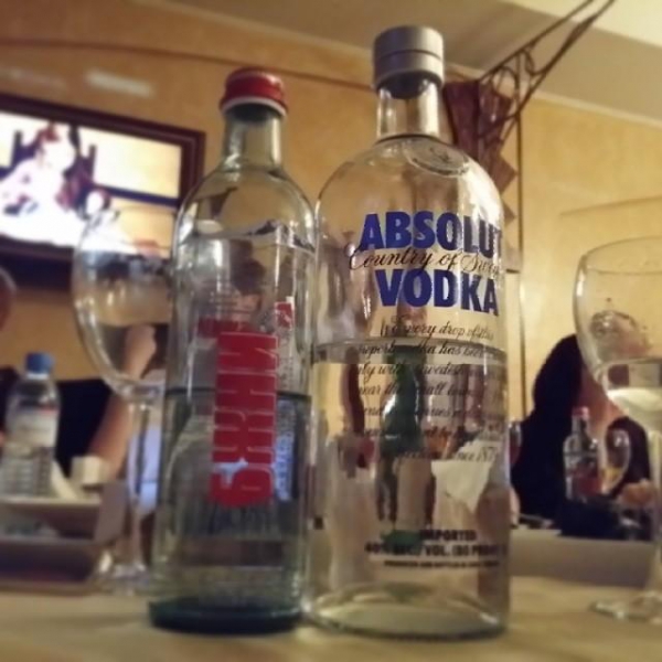 Ресторанный сервис бронирования столиков menu-rest.com - Интерьер ресторана "Каре"