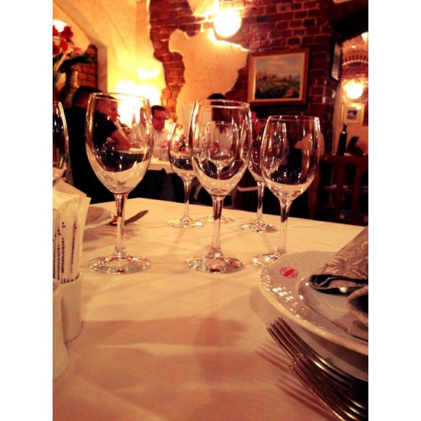 Ресторанный сервис бронирования столиков menu-rest.com - Интерьер ресторана "Роберто"