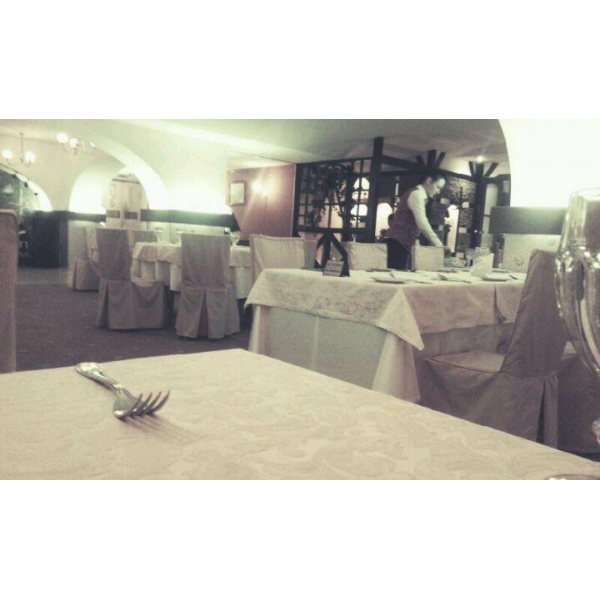 Ресторанный сервис бронирования столиков menu-rest.com - Интерьер ресторана "Русская Охота"