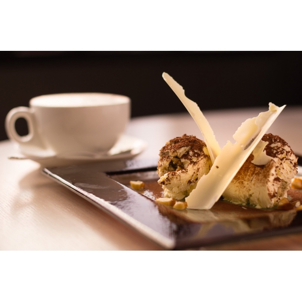 Ресторанный сервис бронирования столиков menu-rest.com - Интерьер ресторана "Red Woody"