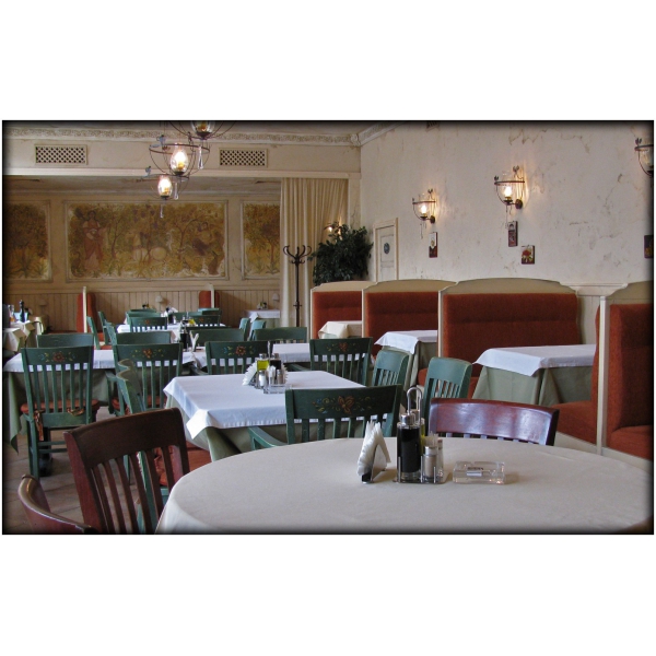 Ресторанный сервис бронирования столиков menu-rest.com - Интерьер ресторана "Ла-Чиполла"